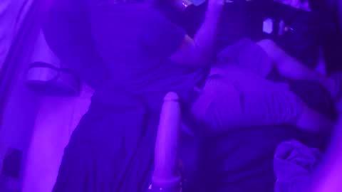 adamineve online show from January 2025 03:12:01 AM