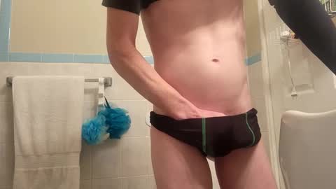 adamllamas online show from February 2025 10:07:01 AM