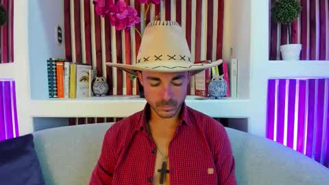 Im Adams Sanz online show from February 2026 07:17:02 PM