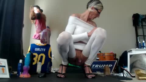 TaylorSexbot online show from December 2024 06:10:01 PM
