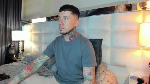 Adam online show from September 2025 05:40:01 AM