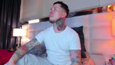 Adam online show from October 2025 02:33:01 AM