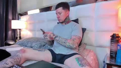 Adam online show from October 2025 02:19:02 AM