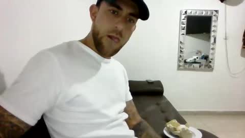 Snapshot of adan_carter chatting on February 2026 03:43:02 PM adan_carter online show from February 2026 03:43:02 PM