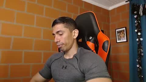 Adan Sin online show from January 2025 02:44:01 PM