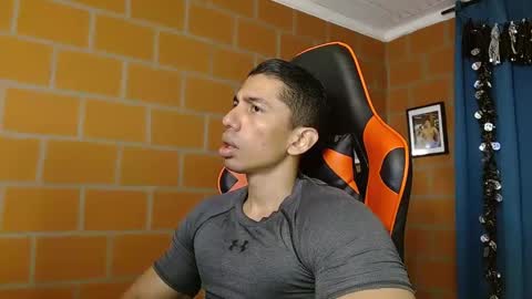 Adan Sin online show from March 2025 02:15:02 PM