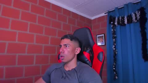 Adan Sin online show from March 2025 07:20:02 PM