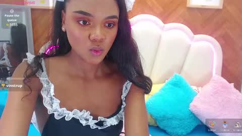 adarose_ online show from May 2026 10:15:02 PM
