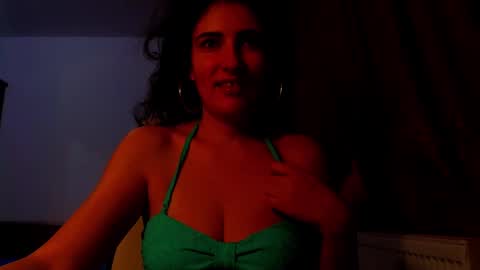 amy        online show from February 2025 08:58:01 PM