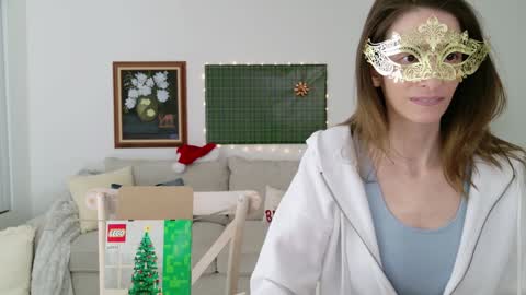 Snapshot of addieroseone chatting on December 2024 03:03:01 AM Addison Rose I am currently away for the holiday weekend. Streams start again on 1242024. Enjoy the holiday online show from December 2024 03:03:01 AM