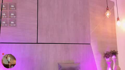 A D D I S O N  online show from January 2025 10:40:01 PM