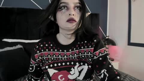 Ade  online show from December 2024 10:55:02 PM