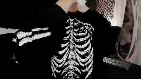 Ade  online show from September 2025 08:09:02 PM