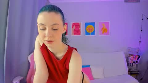 Adelle online show from February 2026 05:19:01 AM