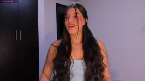 Snapshot of adela_parker chatting on January 2025 08:48:01 PM Adela Parker online show from January 2025 08:48:01 PM