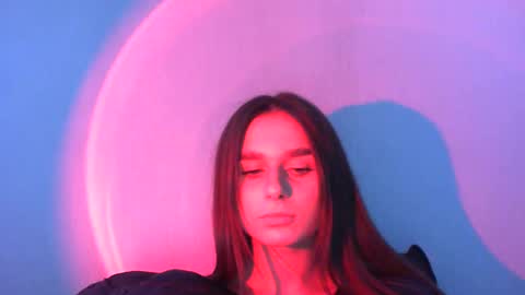 Adele Amore online show from February 2025 12:08:01 PM