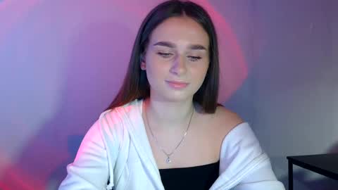 Adele Amore online show from March 2025 07:47:02 AM