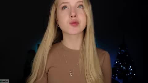 Snapshot of adele_armas chatting on December 2025 08:59:01 PM Adele online show from December 2025 08:59:01 PM