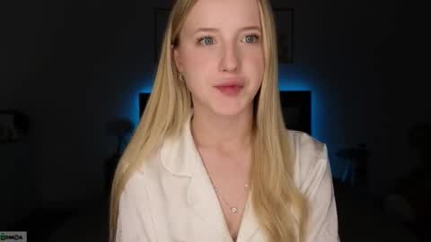 Snapshot of adele_armas chatting on February 2026 08:58:01 PM Adele online show from February 2026 08:58:01 PM