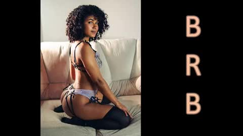 Andrea online show from November 2025 01:11:01 PM