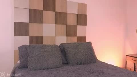 Andrea online show from February 2026 12:06:02 PM