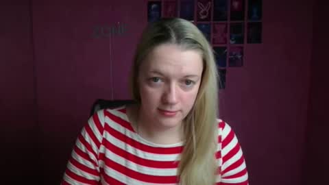 Snapshot of adele_missu chatting on November 2025 12:16:01 PM Adele online show from November 2025 12:16:01 PM