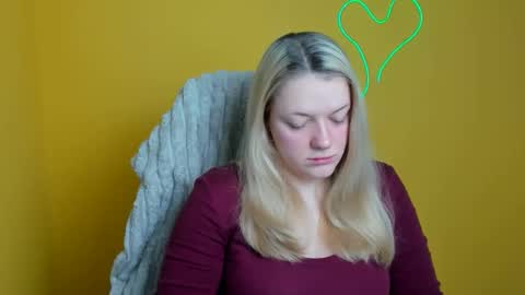 Snapshot of adele_missu chatting on November 2025 12:37:01 PM Adele online show from November 2025 12:37:01 PM