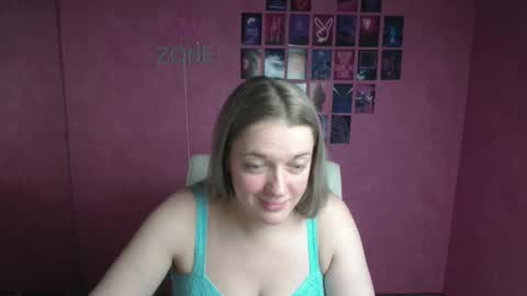 Snapshot of adele_missu chatting on November 2025 07:05:02 PM Adele online show from November 2025 07:05:02 PM