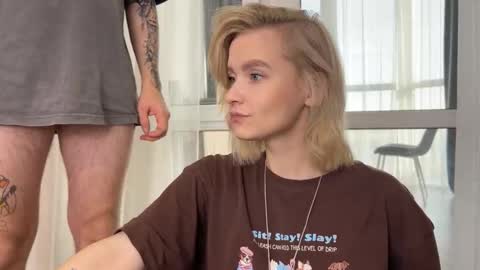 Snapshot of adele_nick2202 chatting on November 2025 08:47:01 AM Adele Nick online show from November 2025 08:47:01 AM