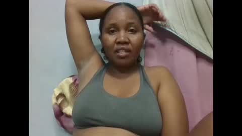 Snapshot of adelealy chatting on March 2026 07:08:02 PM adelealy online show from March 2026 07:08:02 PM
