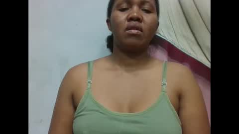 Snapshot of adelealy chatting on March 2026 05:44:01 AM adelealy online show from March 2026 05:44:01 AM