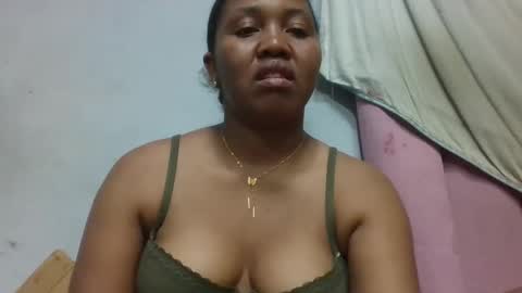 Snapshot of adelealy chatting on March 2026 04:12:01 PM adelealy online show from March 2026 04:12:01 PM