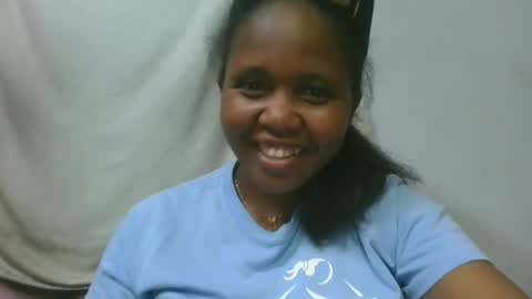 Snapshot of adelealy chatting on April 2026 07:55:03 AM adelealy online show from April 2026 07:55:03 AM