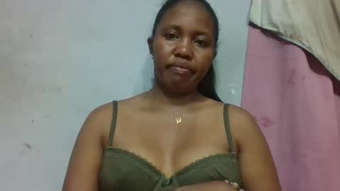 Snapshot of adelealy chatting on May 2026 03:24:02 AM adelealy online show from May 2026 03:24:02 AM