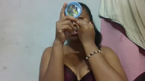 Snapshot of adelealy chatting on May 2026 02:31:01 AM adelealy online show from May 2026 02:31:01 AM
