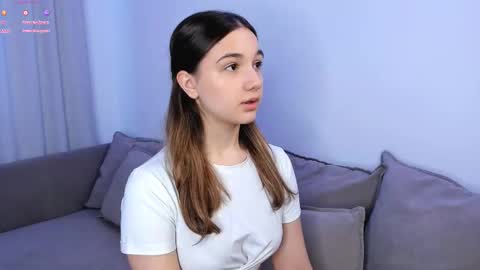 Snapshot of adelexx_zll chatting on February 2026 04:29:02 AM adelexx_zll online show from February 2026 04:29:02 AM