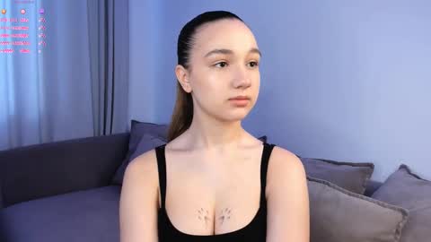 Snapshot of adelexx_zll chatting on February 2026 04:17:02 AM adelexx_zll online show from February 2026 04:17:02 AM