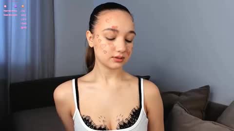 Snapshot of adelexx_zll chatting on February 2026 04:31:01 AM adelexx_zll online show from February 2026 04:31:01 AM