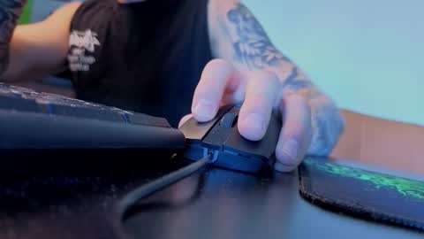 Snapshot of adelia_ntmu chatting on September 2025 08:47:02 AM Adelia online show from September 2025 08:47:02 AM