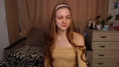 Snapshot of adelin_maxwell chatting on May 2026 07:59:02 AM Lina online show from May 2026 07:59:02 AM