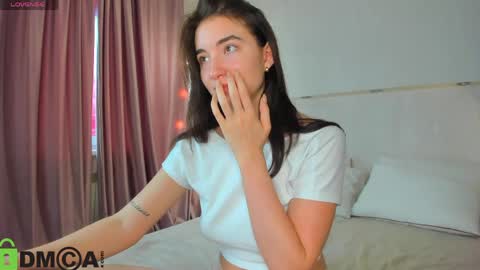 Adelina bliss online show from May 2026 09:25:01 AM