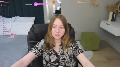 Snapshot of adelina_cowell chatting on February 2025 02:45:01 PM Adelina online show from February 2025 02:45:01 PM