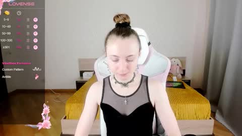 Snapshot of adelina_cowell chatting on September 2025 11:44:01 AM Adelina online show from September 2025 11:44:01 AM