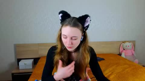 Snapshot of adelina_cowell chatting on February 2026 09:24:02 AM Adelina online show from February 2026 09:24:02 AM