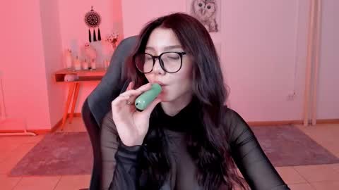 Your sweet girl online show from February 2025 08:57:01 PM