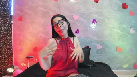 Adellelennoxx online show from May 2026 08:53:02 AM