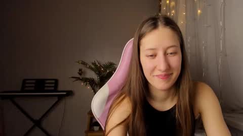 Snapshot of adellqueen chatting on February 2025 10:29:02 PM Adell online show from February 2025 10:29:02 PM