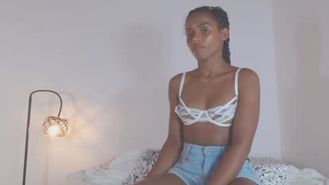 Snapshot of adelyn_x chatting on January 2025 11:39:02 AM instragram adelyn 111 online show from January 2025 11:39:02 AM