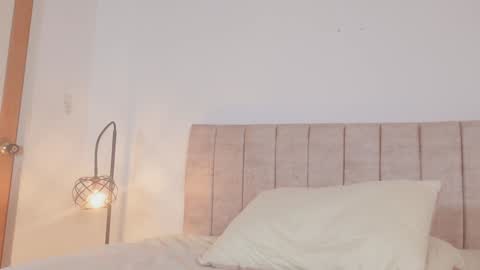 Snapshot of adelyn_x chatting on February 2025 11:12:02 AM instragram adelyn 111 online show from February 2025 11:12:02 AM