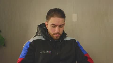 Ades online show from October 2025 11:40:01 AM